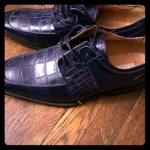 Men dress shoes